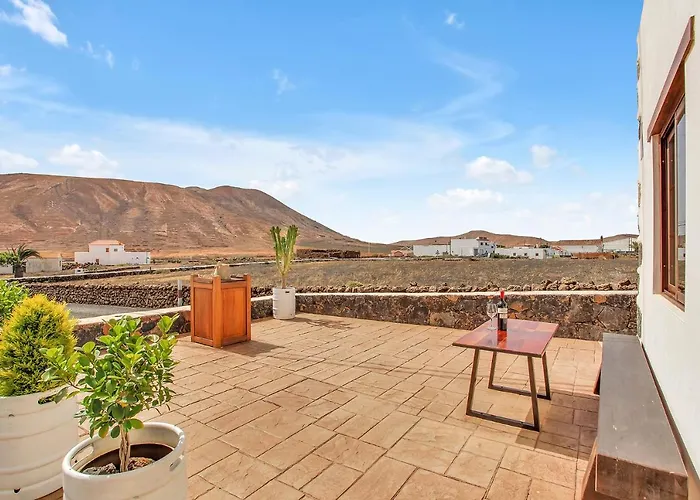 Casa Domingo Nyaraló *